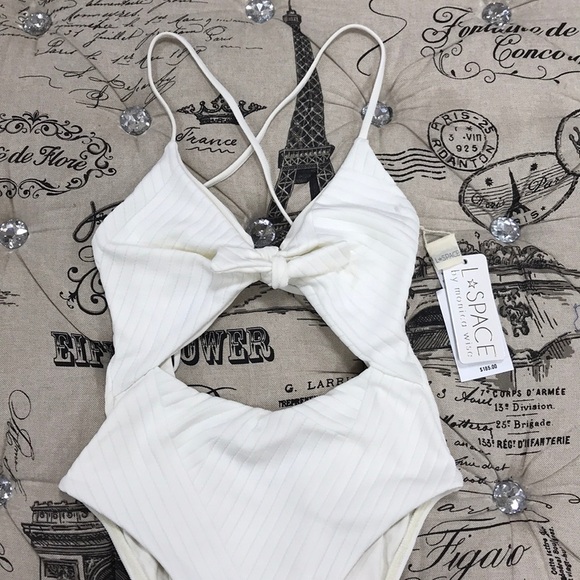 🎁 L*Space Miss Molly Crossroads Texture One-Piece Swimsuit - Picture 6 of 11